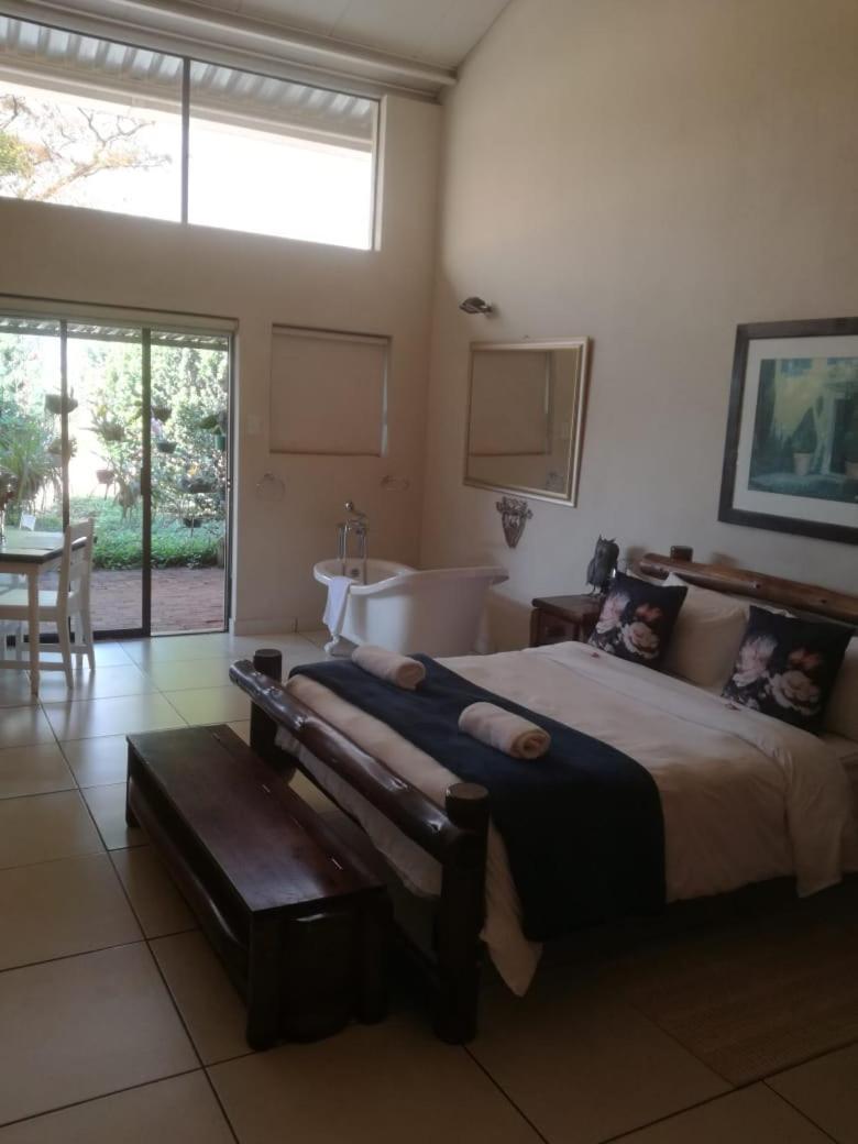 Tzaneen White House Lodge Exterior photo